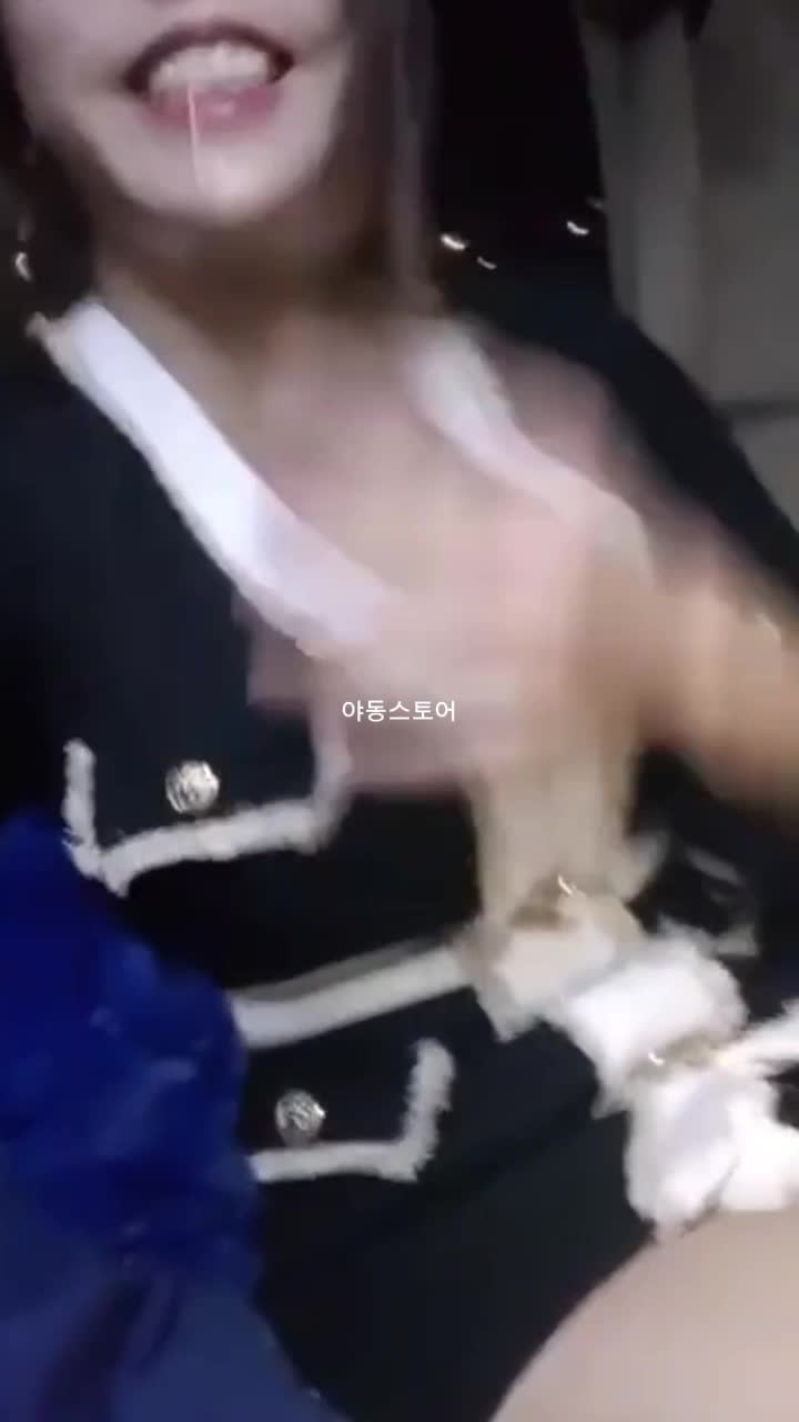 레이스 누나밥먹고 차안에서 사까시떡방 썸네일