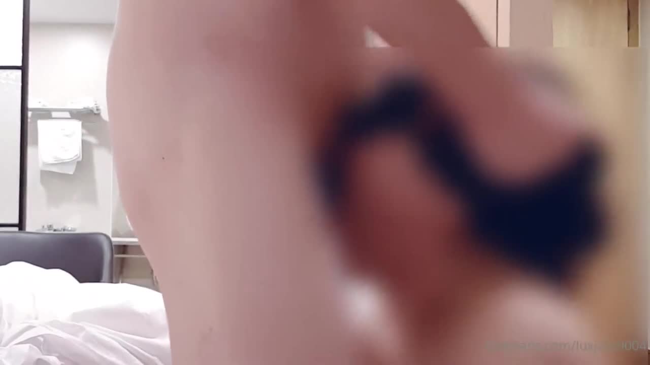 구멍은 모조리 개발당하는 노예녀 썸네일