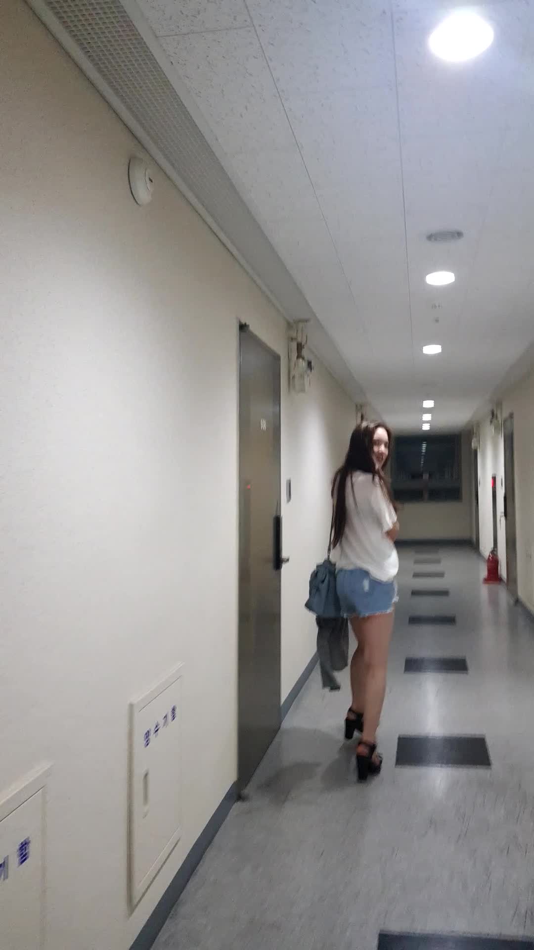 조희민 97 서강대 청반바지녀 (2) 썸네일